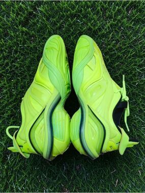 DS Balenciaga Tyrex Sneaker - Fluo Yellow - Women's Size 9 - Authentic